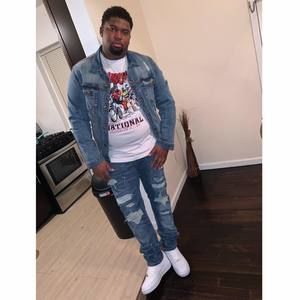 Meet your Posher, Devin